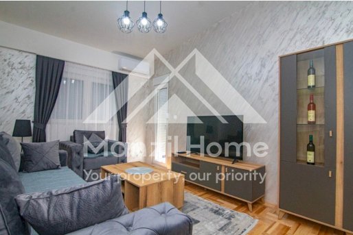 Izdaje se namješten jednosoban stan od 42m2 - Tuški put